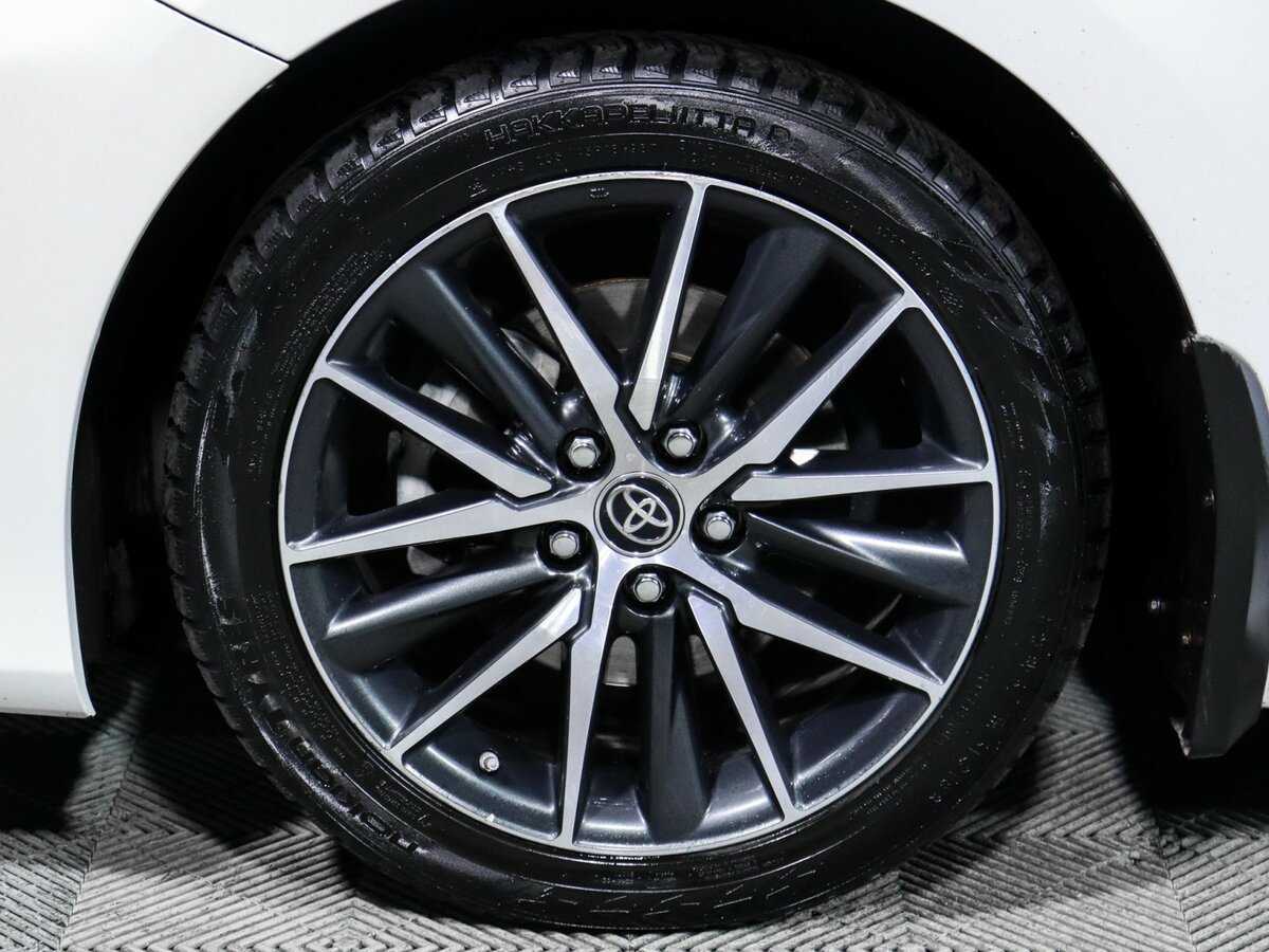 Toyota Camry 2021 года с пробегом. Фото: #11