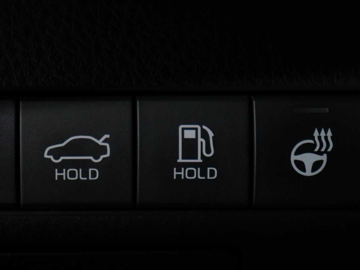 Toyota Camry 2021 года с пробегом. Фото: #14