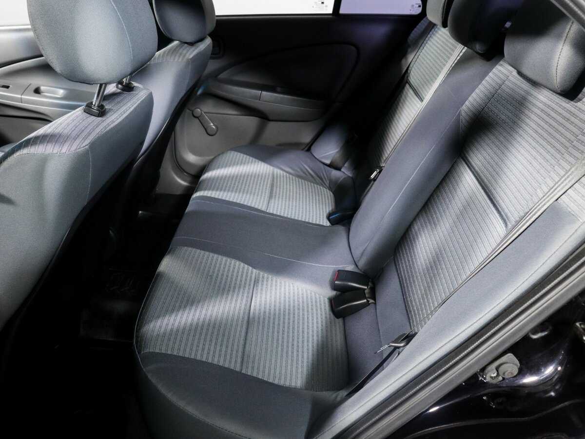 Nissan Almera Classic 2011 года с пробегом. Фото: #6