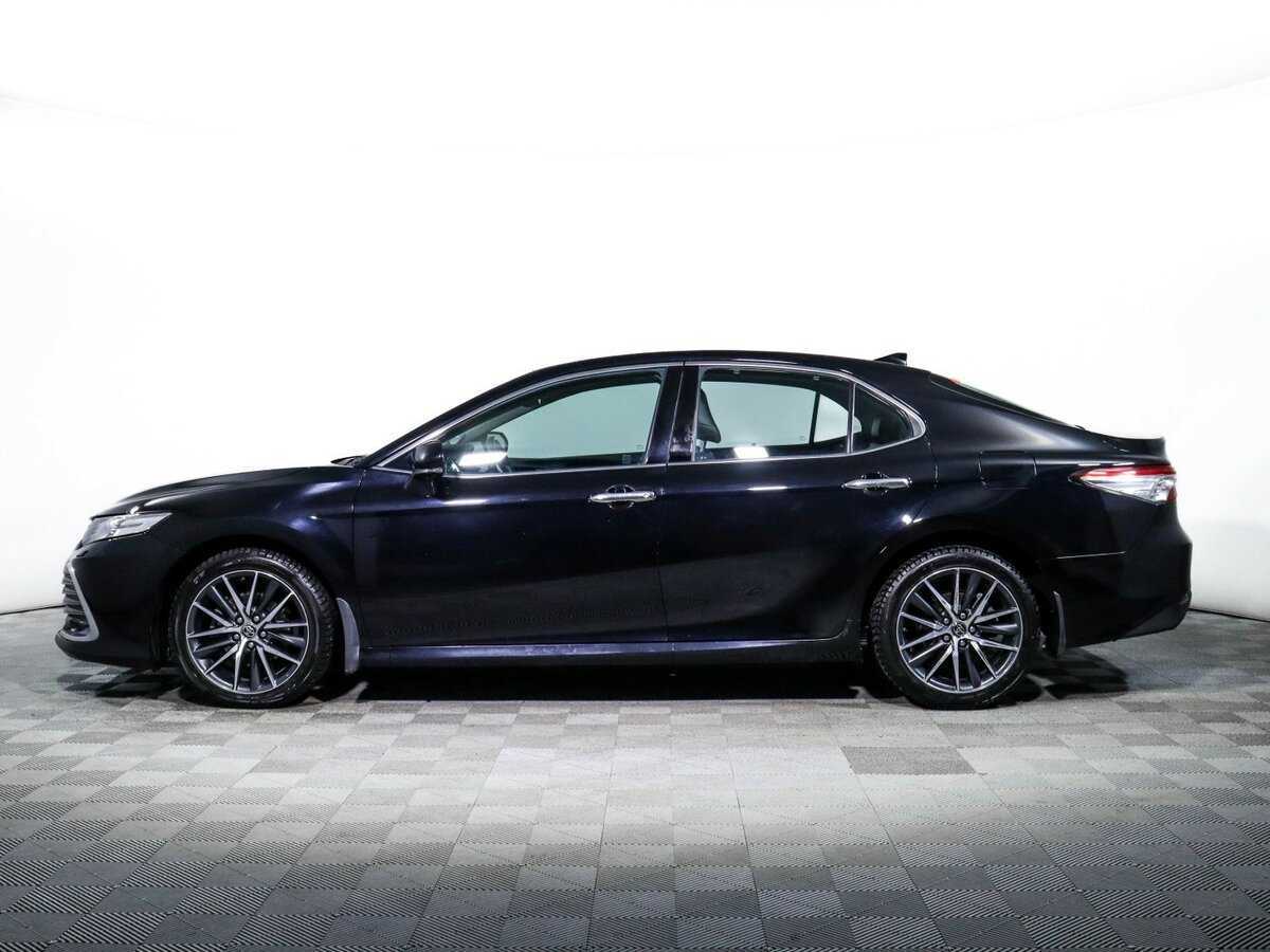 Toyota Camry 2021 года с пробегом. Фото: #4