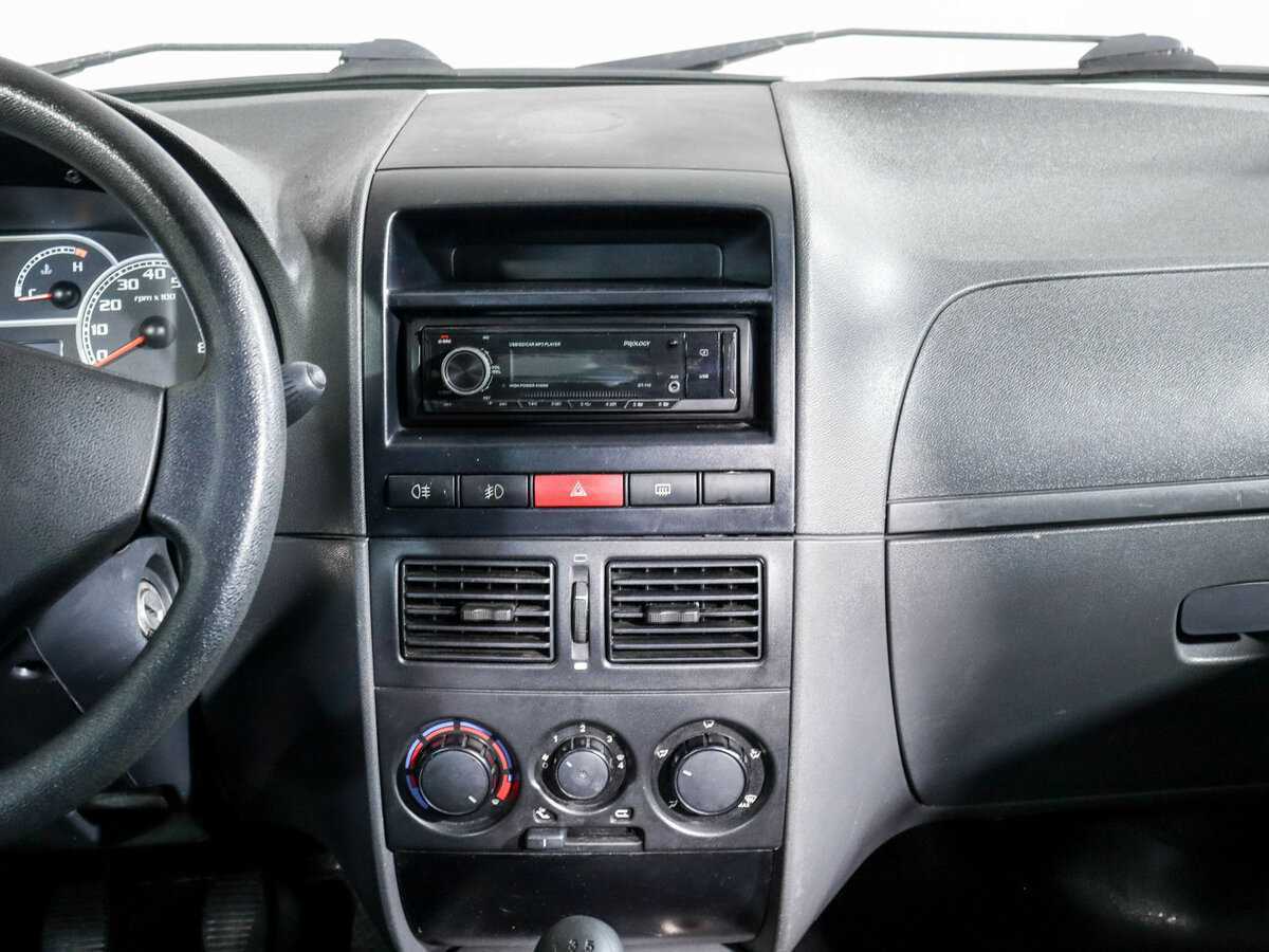 Fiat Albea 2008 года с пробегом. Фото: #9