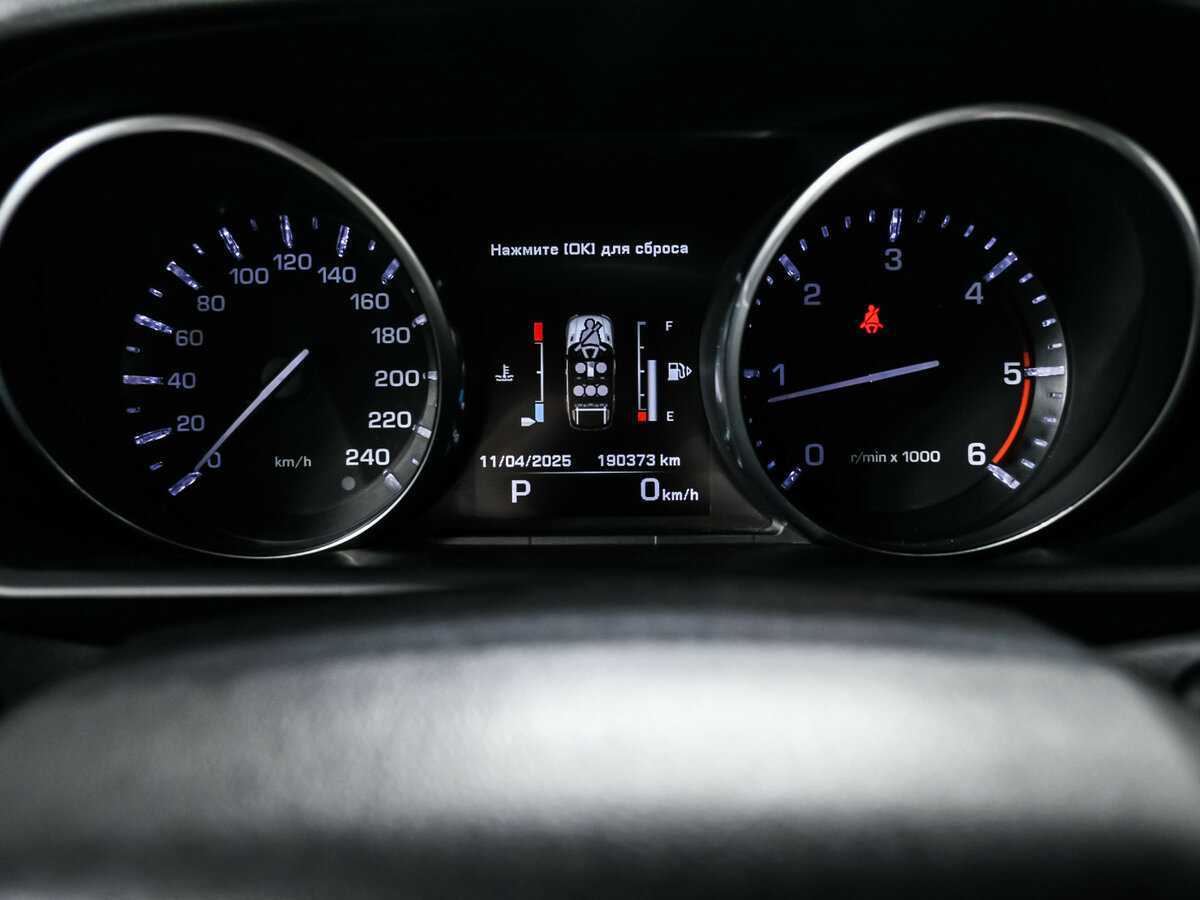 Land Rover Range Rover Sport 2014 года с пробегом. Фото: #9