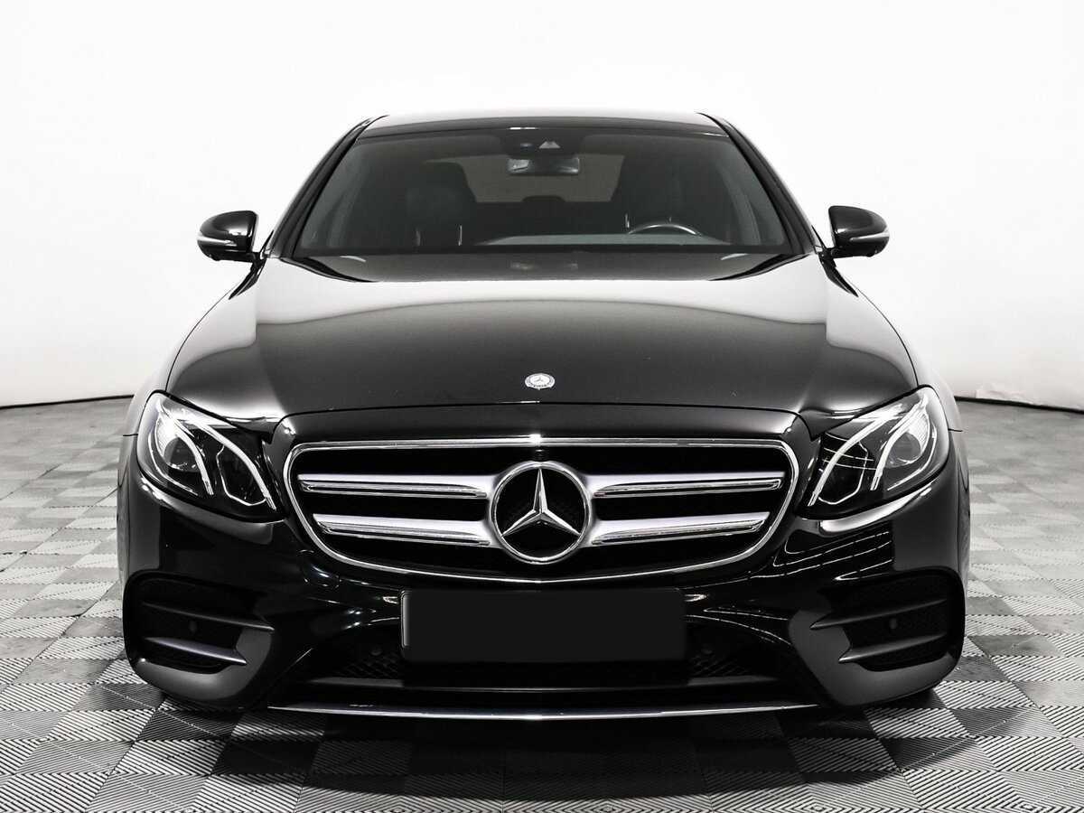 Mercedes-Benz E-Класс 2017 года с пробегом. Фото: #1
