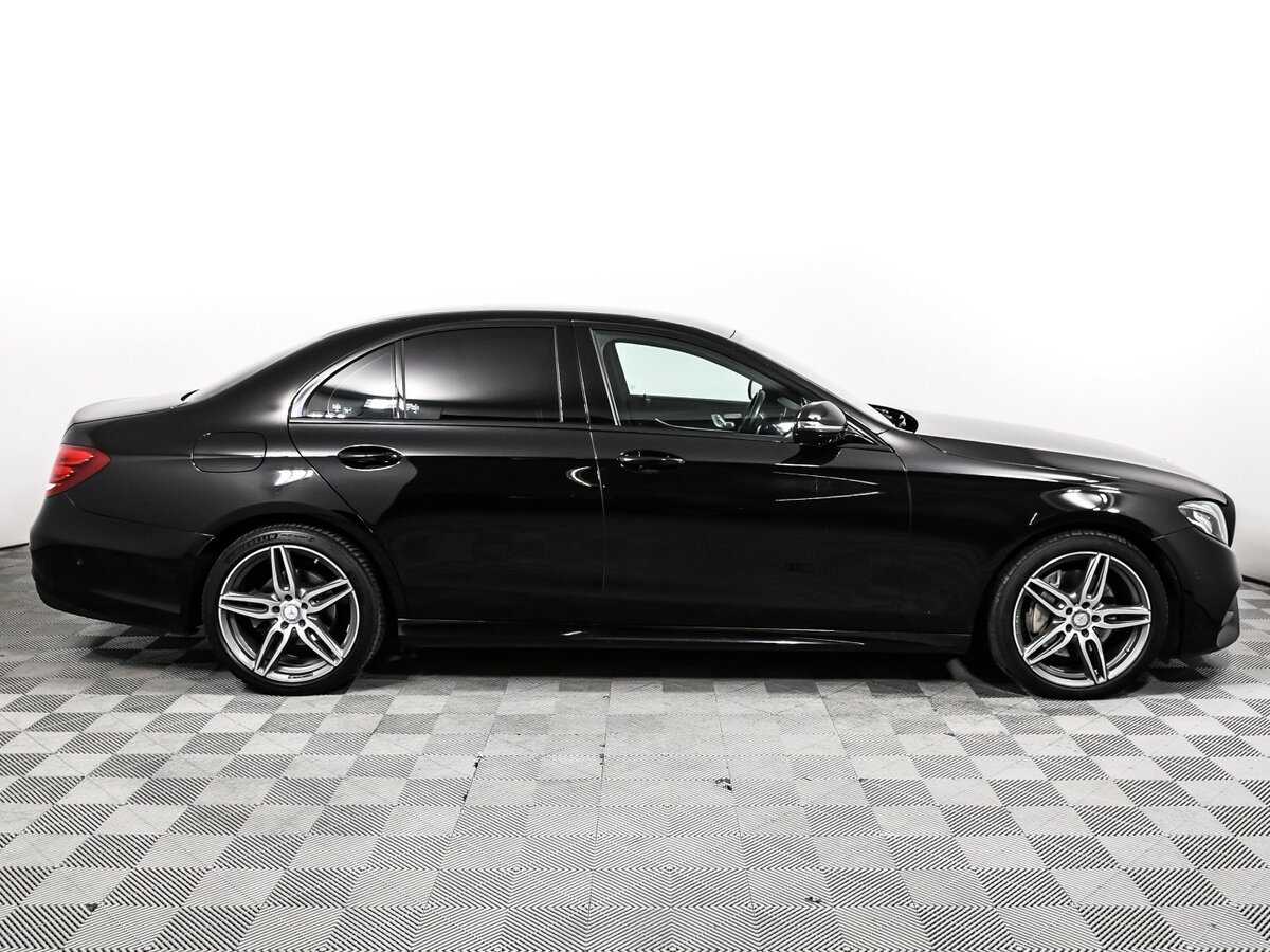 Mercedes-Benz E-Класс 2017 года с пробегом. Фото: #3
