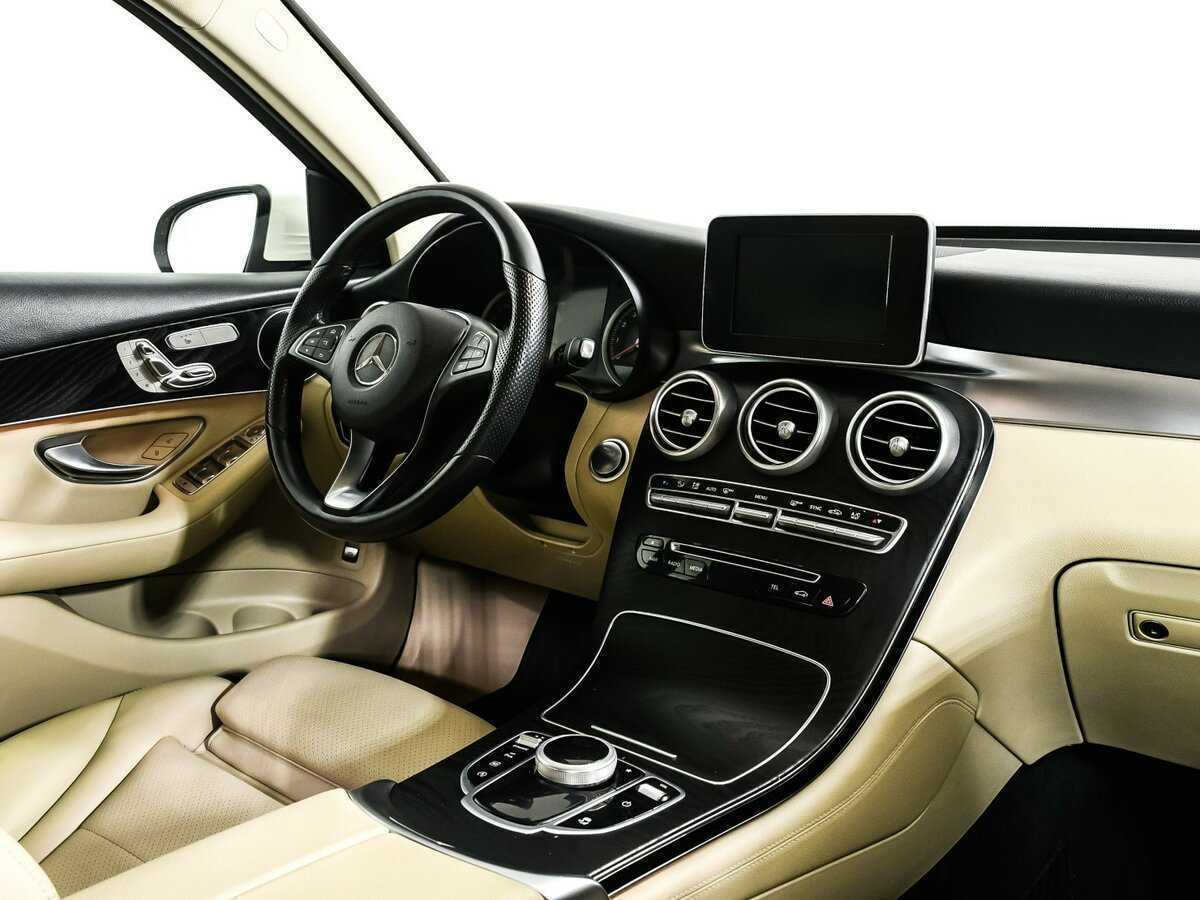 Mercedes-Benz GLC 2019 года с пробегом. Фото: #8