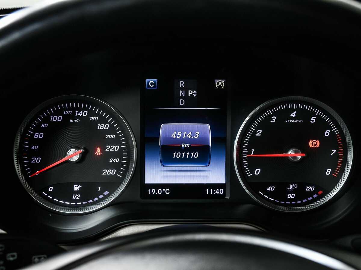 Mercedes-Benz GLC 2019 года с пробегом. Фото: #9