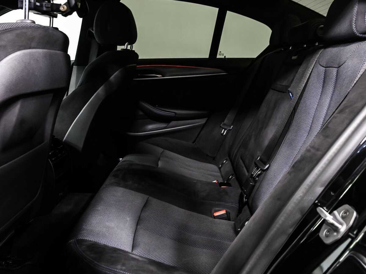 BMW 5 серии 2017 года с пробегом. Фото: #12