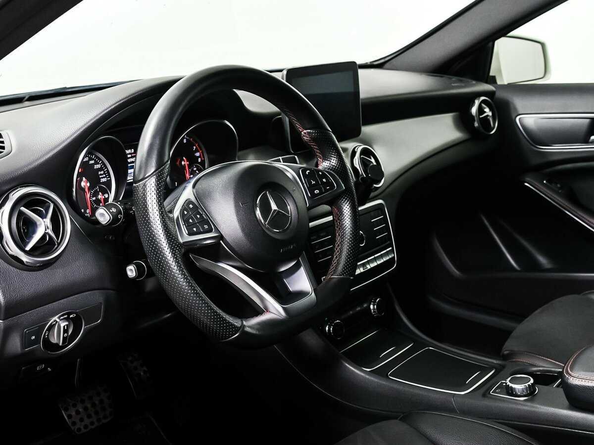 Mercedes-Benz GLA 2017 года с пробегом. Фото: #9