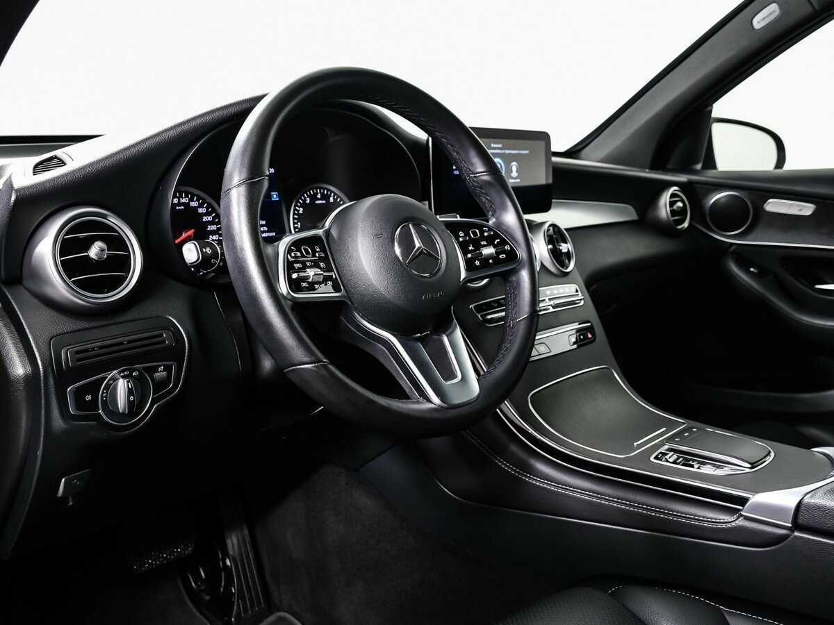 Mercedes-Benz GLC 2020 года с пробегом. Фото: #12