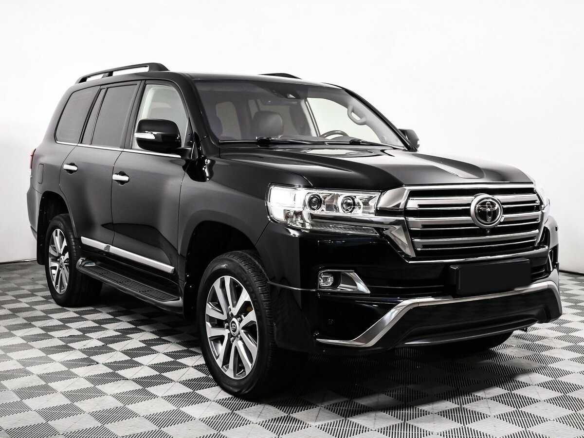Toyota Land Cruiser 2017 года с пробегом. Фото: #2