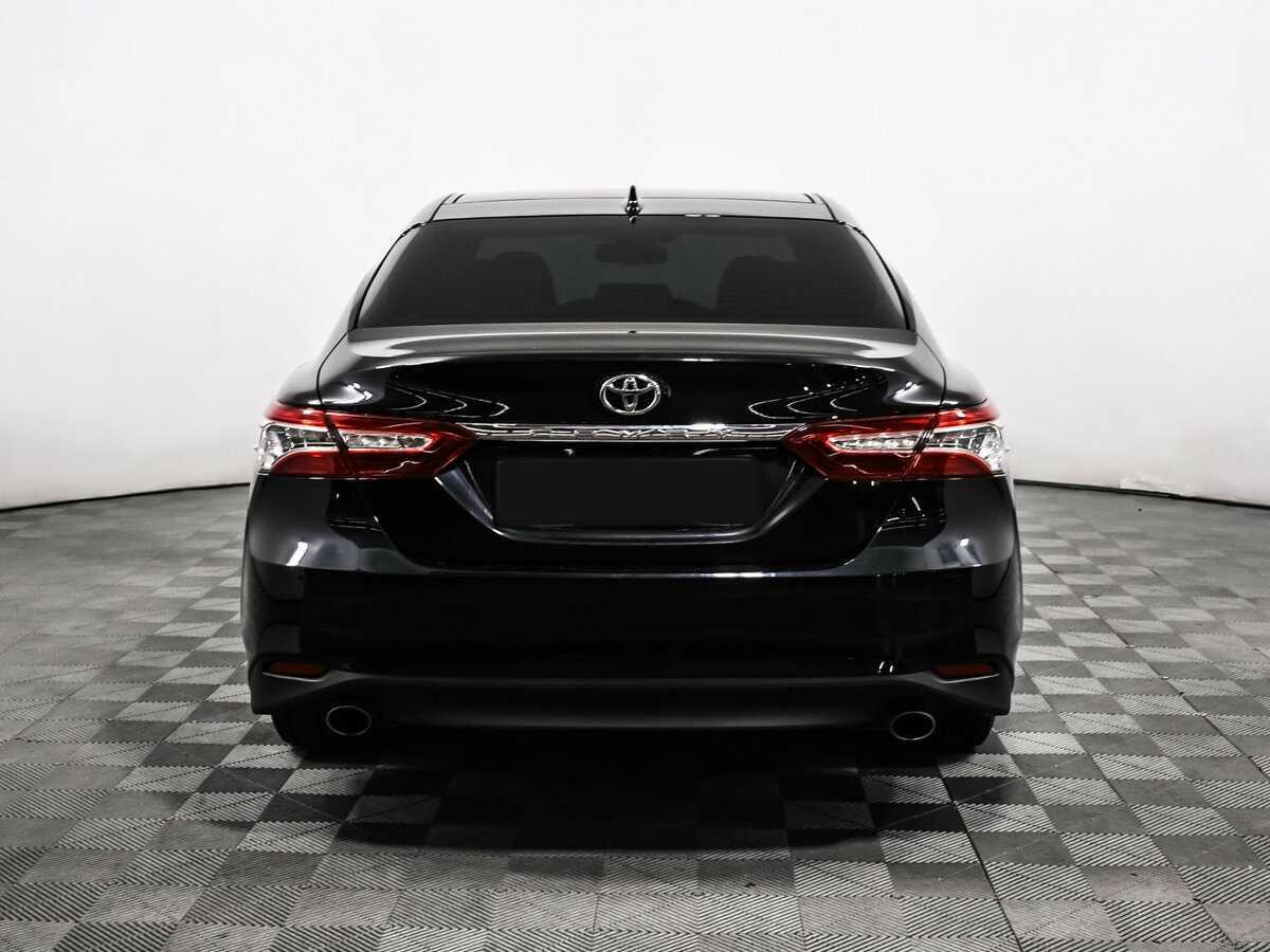 Toyota Camry 2023 года с пробегом. Фото: #5