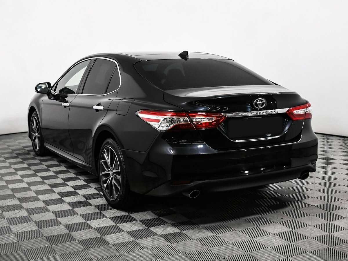 Toyota Camry 2023 года с пробегом. Фото: #6