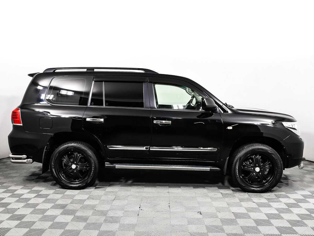 Toyota Land Cruiser 2010 года с пробегом. Фото: #3