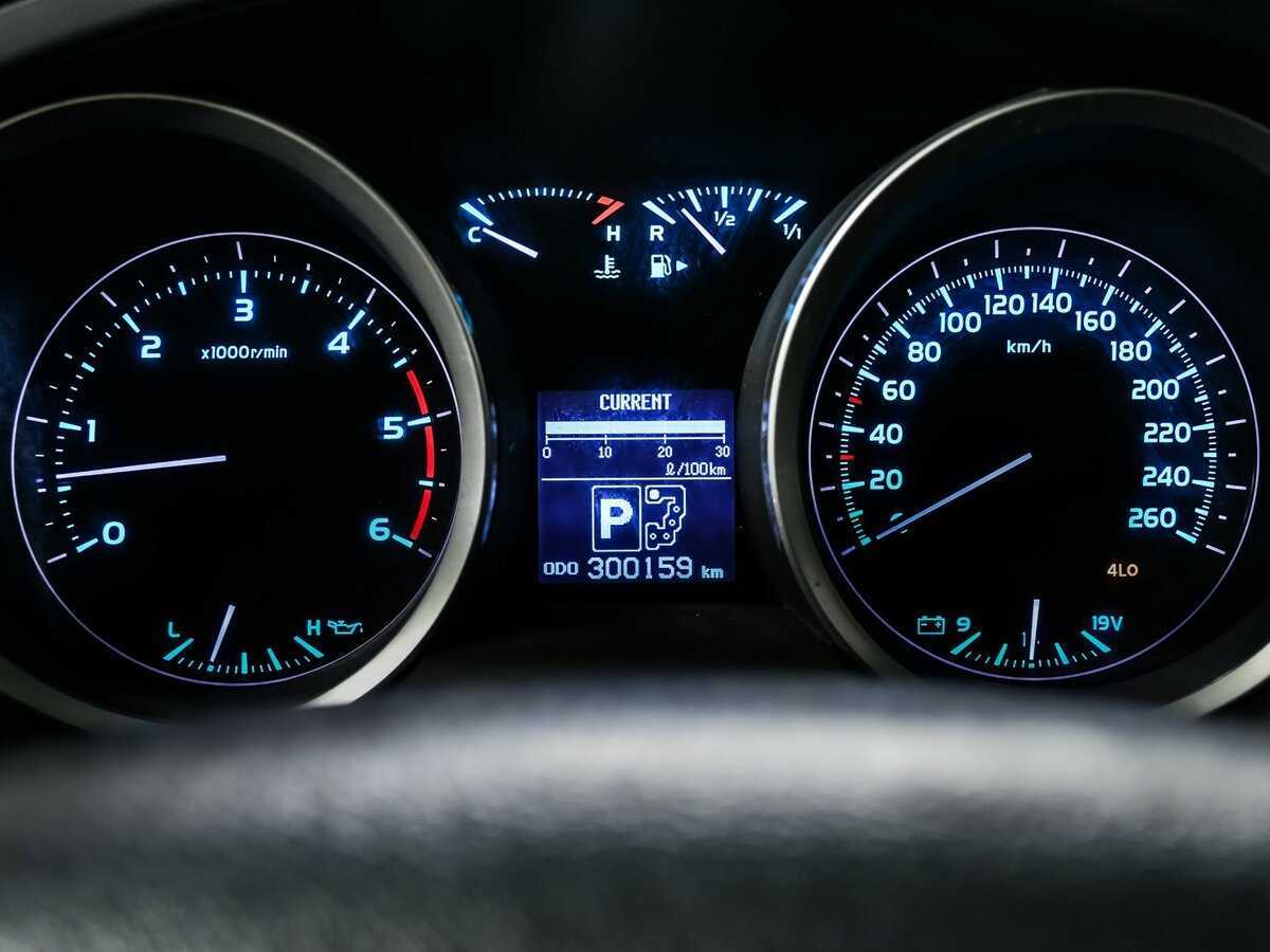 Toyota Land Cruiser 2010 года с пробегом. Фото: #9