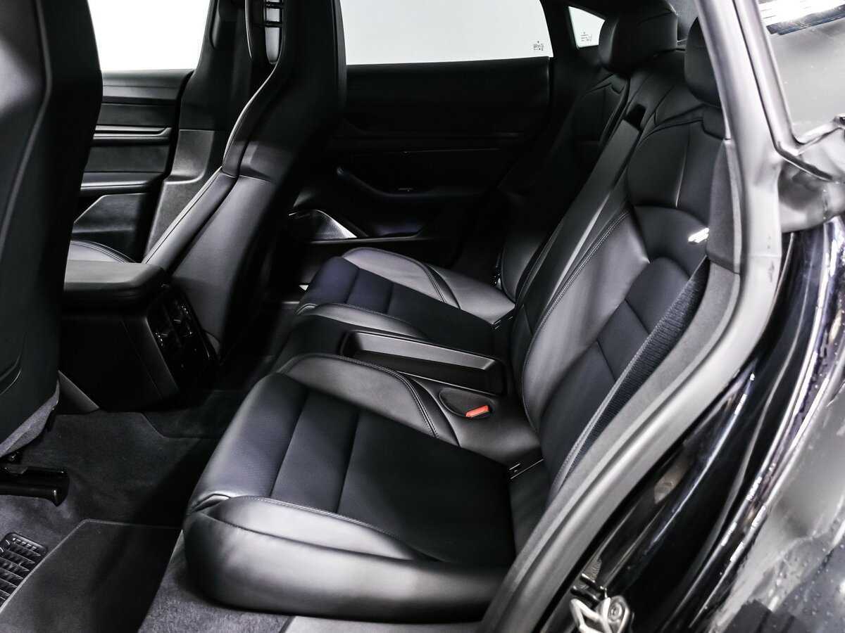 Porsche Taycan 2020 года с пробегом. Фото: #13