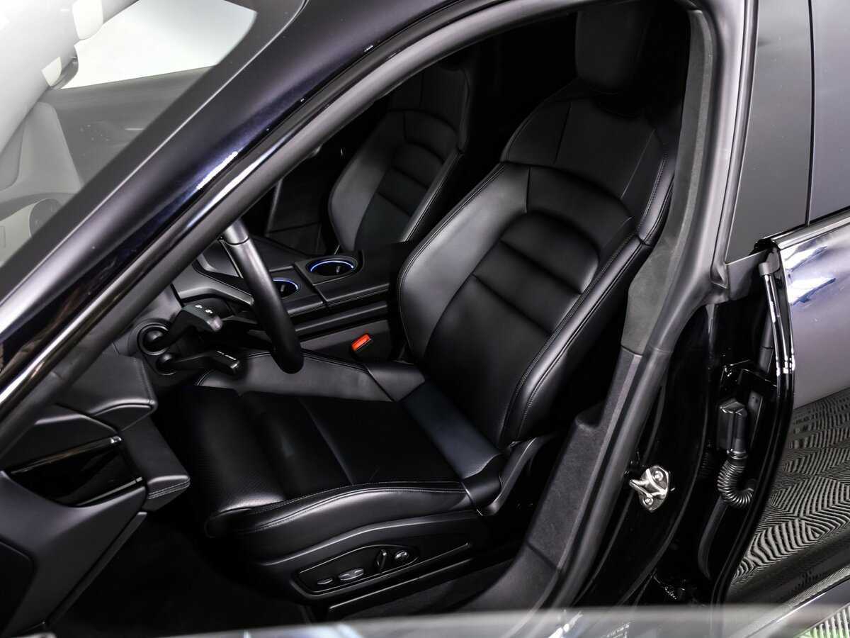 Porsche Taycan 2020 года с пробегом. Фото: #14