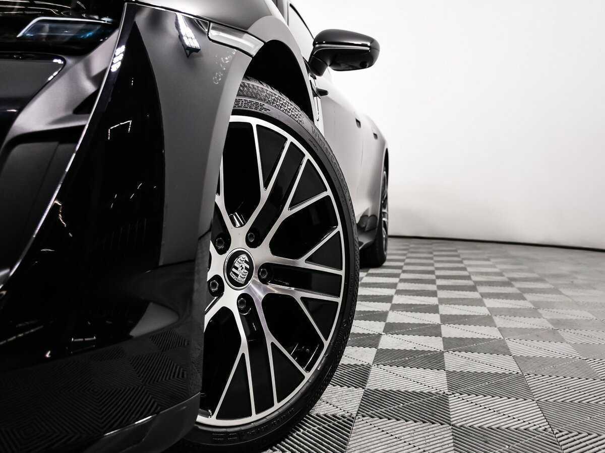 Porsche Taycan 2020 года с пробегом. Фото: #15