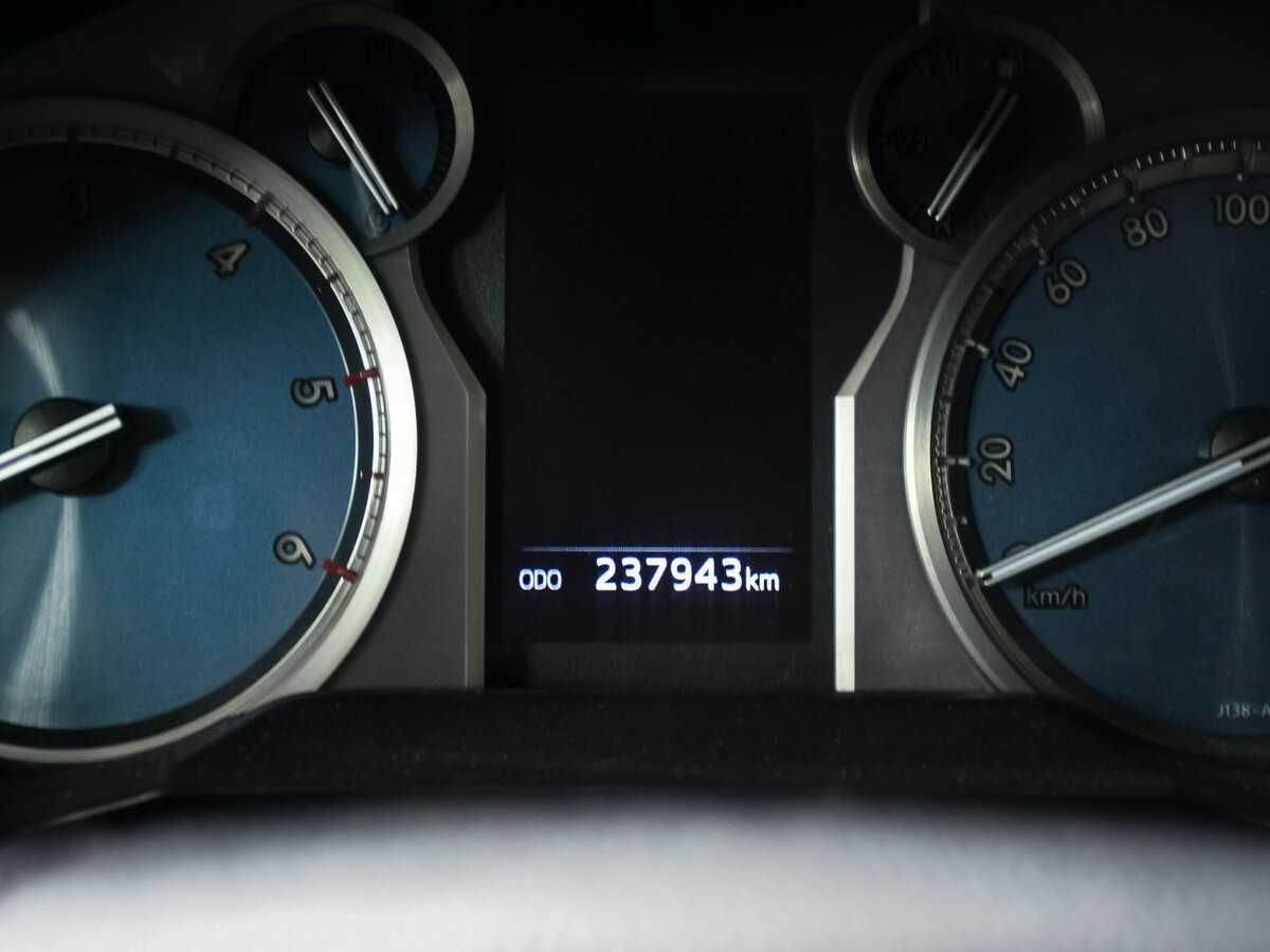 Toyota Land Cruiser Prado 2017 года с пробегом. Фото: #7