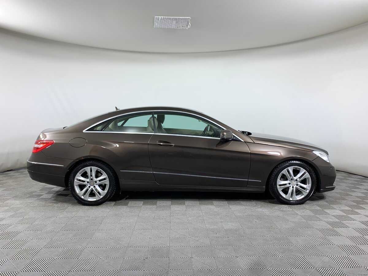 Mercedes-Benz E-Класс 2012 года с пробегом. Фото: #3