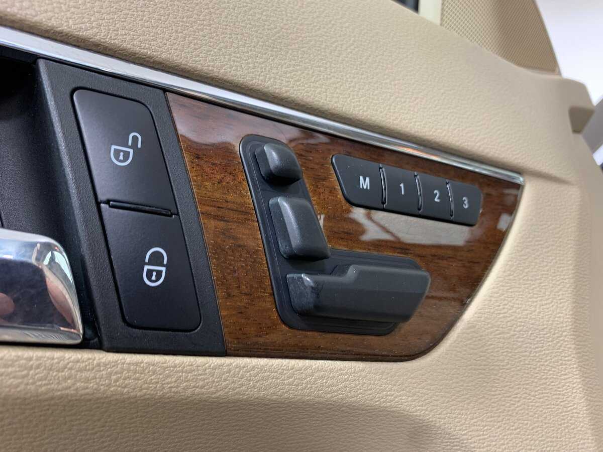 Mercedes-Benz E-Класс 2012 года с пробегом. Фото: #17