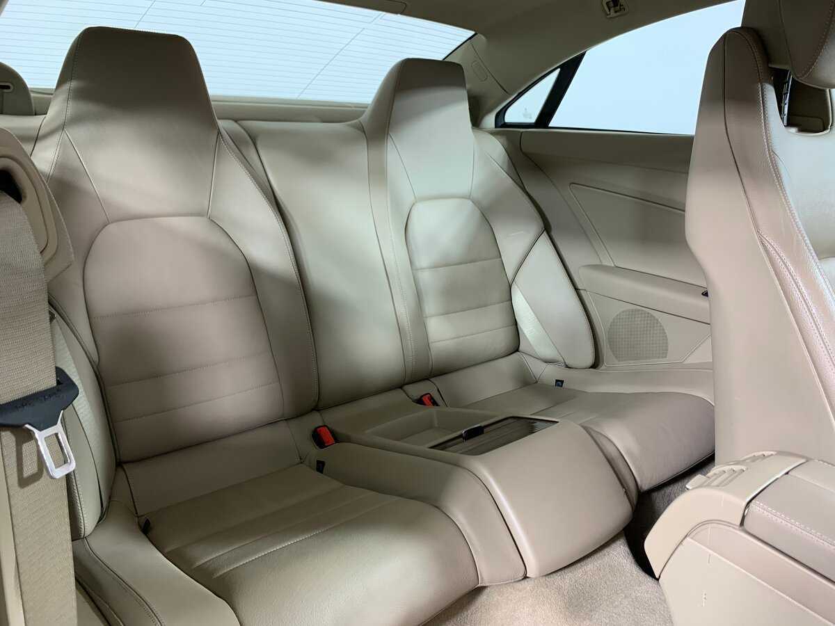 Mercedes-Benz E-Класс 2012 года с пробегом. Фото: #18