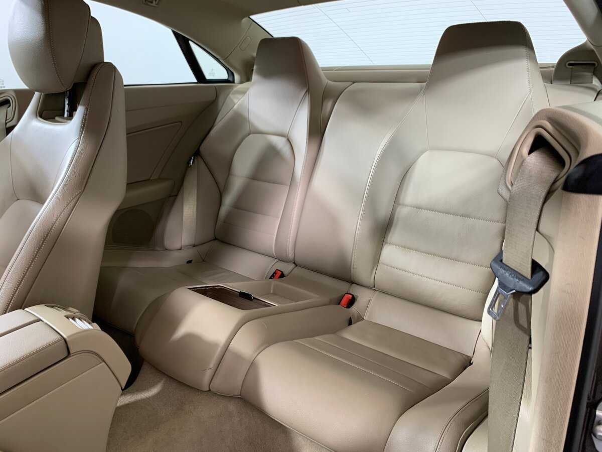 Mercedes-Benz E-Класс 2012 года с пробегом. Фото: #19