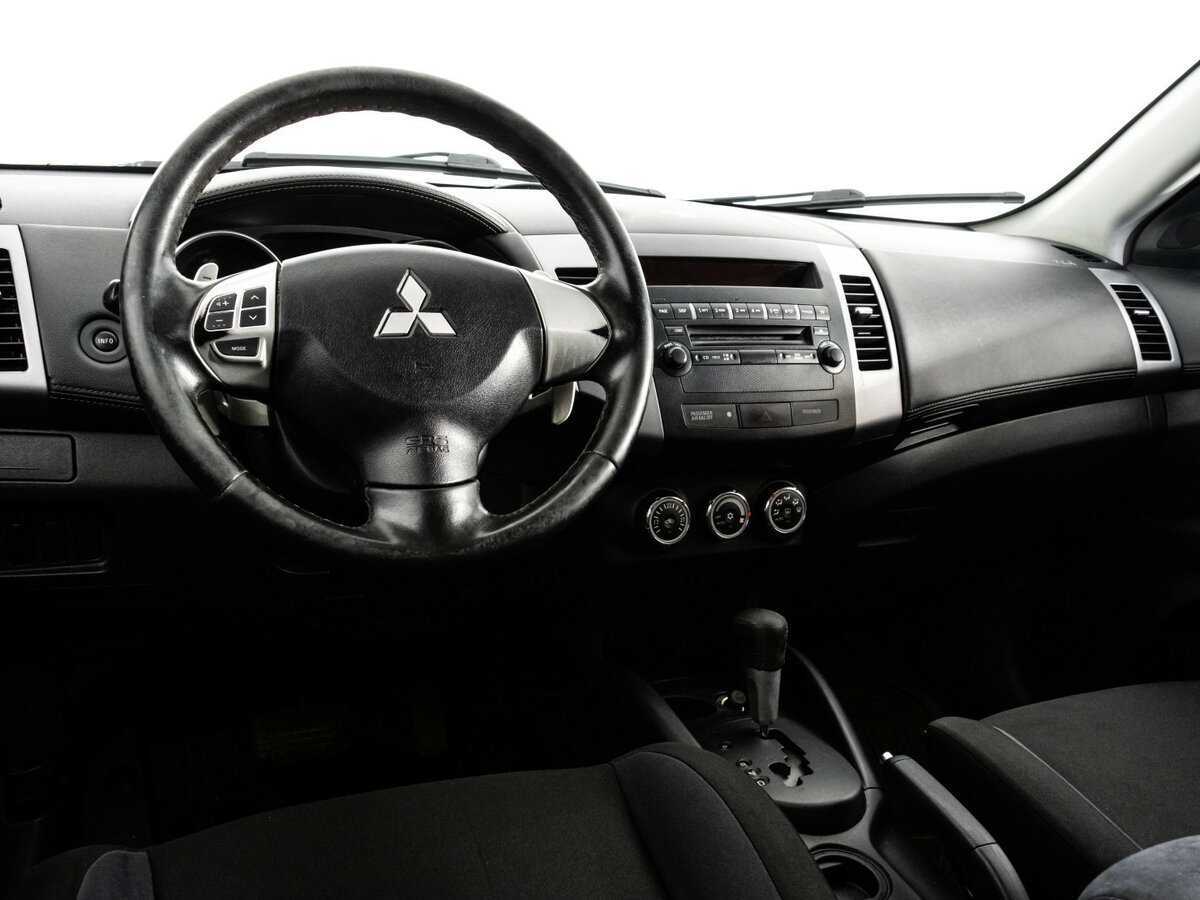 Mitsubishi Outlander 2010 года с пробегом. Фото: #8