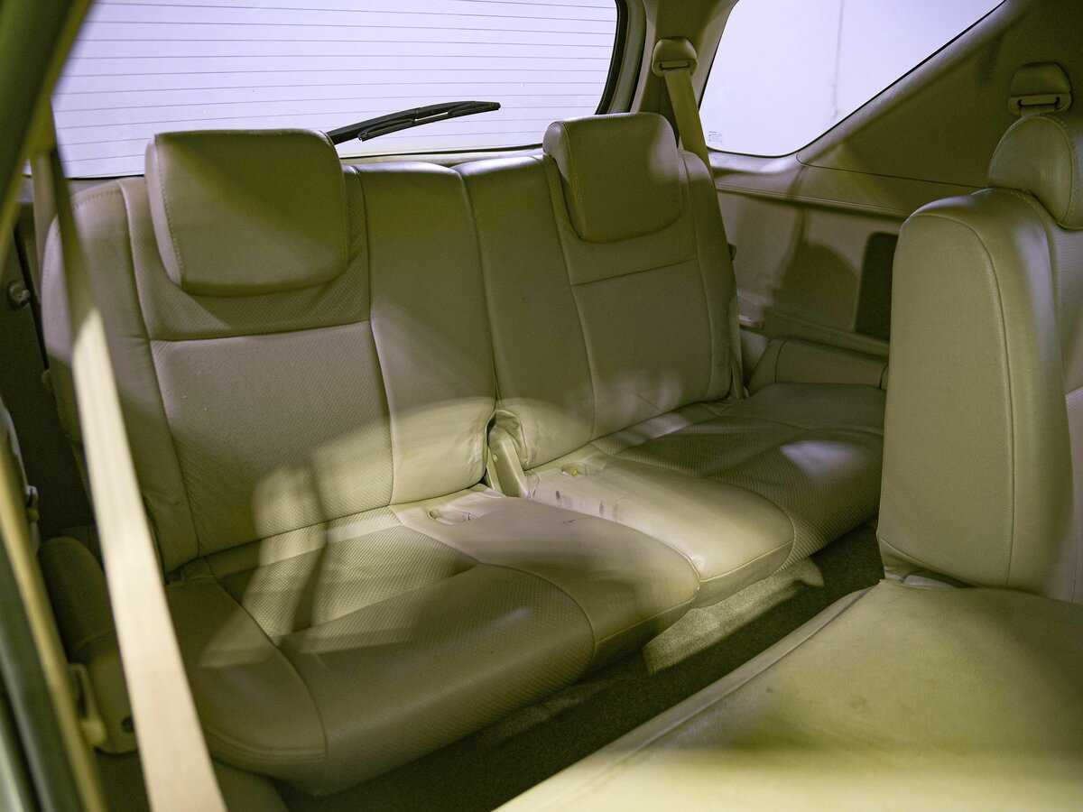 Toyota Fortuner 2012 года с пробегом. Фото: #12