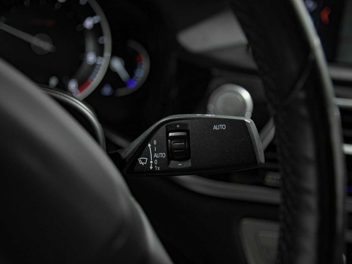 BMW 7 серии 2018 года с пробегом. Фото: #8