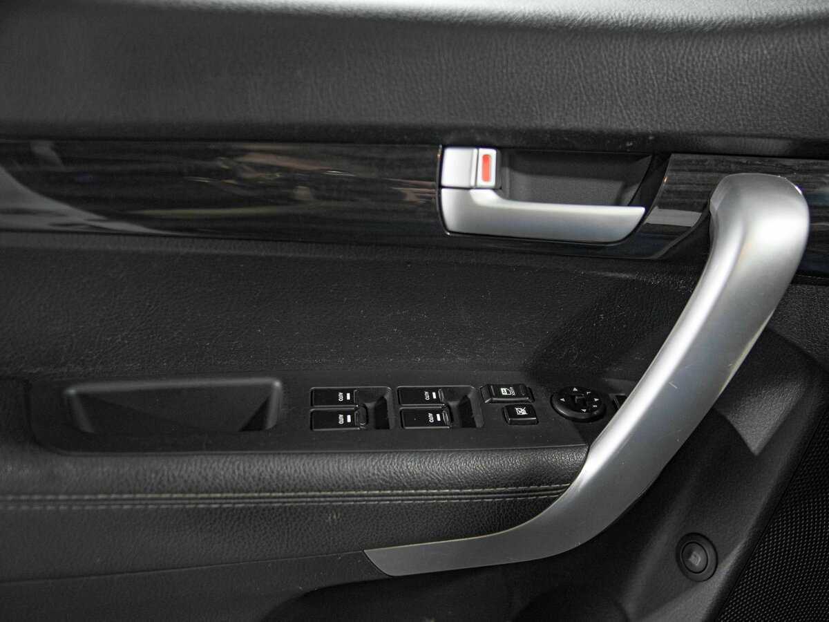 Kia Sorento 2011 года с пробегом. Фото: #12