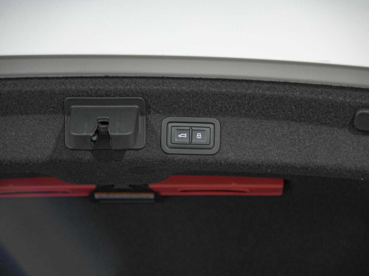 Audi A6 2020 года с пробегом. Фото: #23