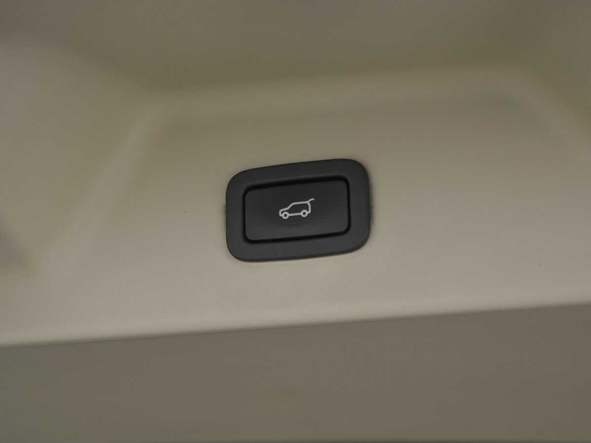 Land Rover Range Rover 2014 года с пробегом. Фото: #28