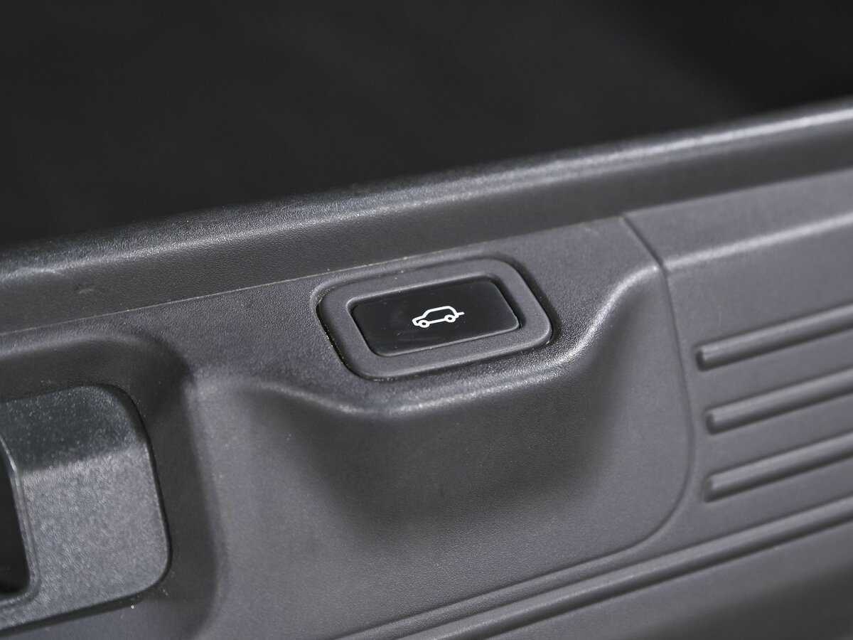 Land Rover Range Rover 2014 года с пробегом. Фото: #30