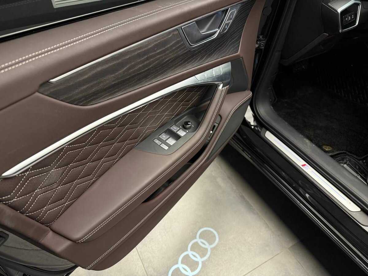 Audi A6 2024 года с пробегом. Фото: #13