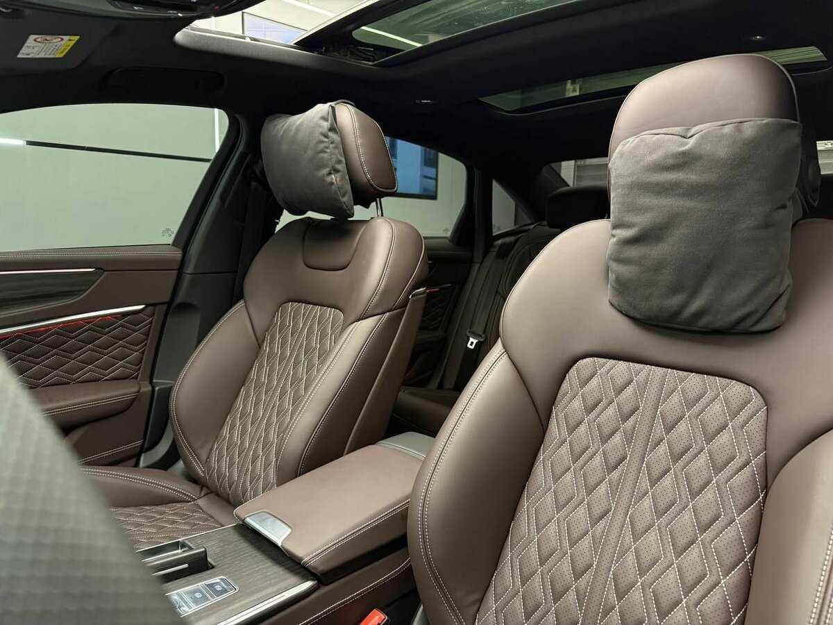 Audi A6 2024 года с пробегом. Фото: #17