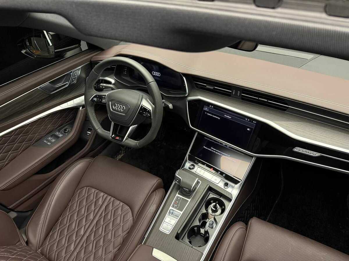 Audi A6 2024 года с пробегом. Фото: #25