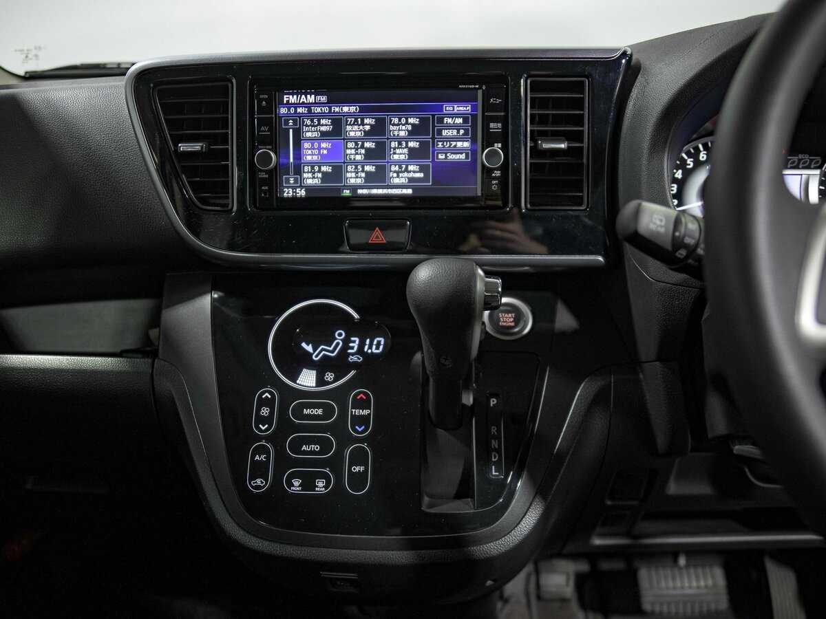 Nissan Dayz Roox 2019 года с пробегом. Фото: #9