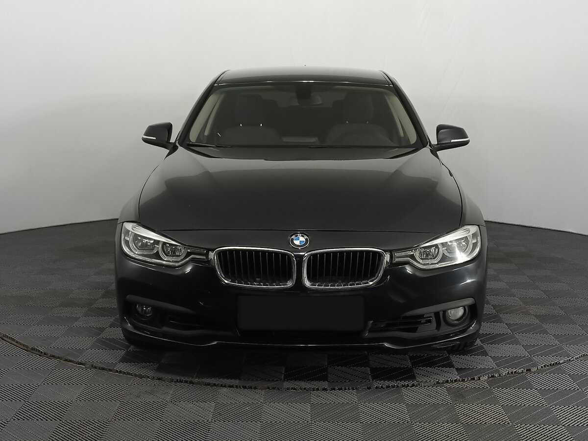 BMW 3 серии 2016 года с пробегом. Фото: #1