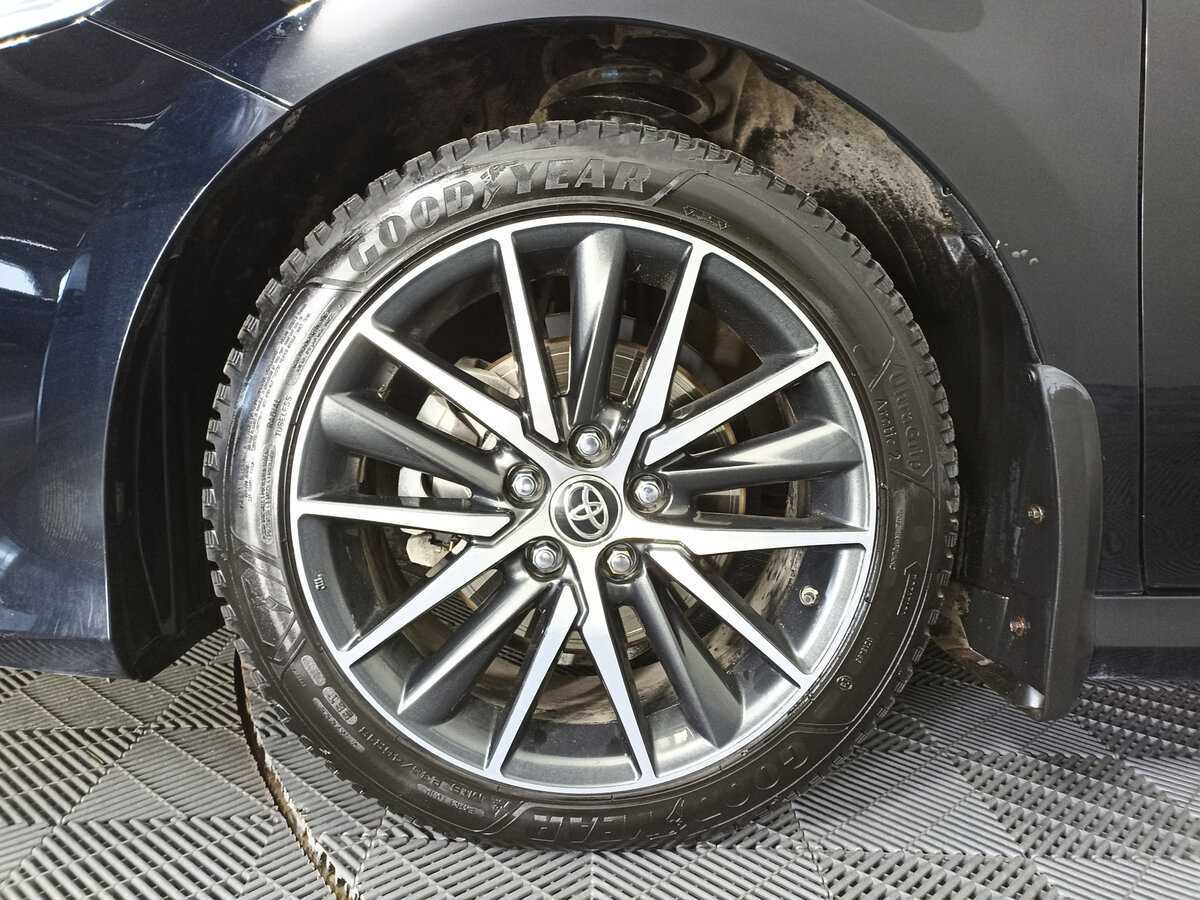 Toyota Camry 2021 года с пробегом. Фото: #17