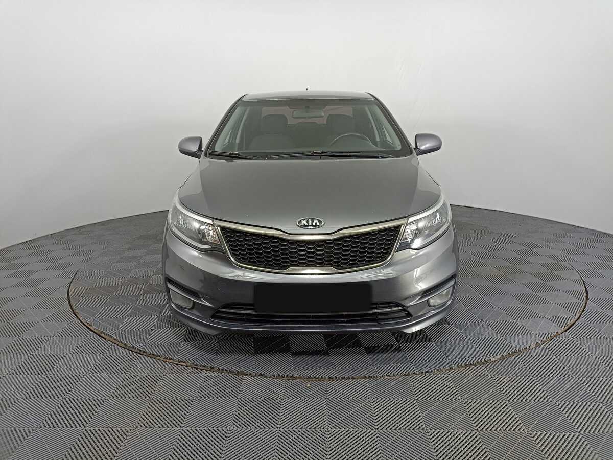 Б/У Киа Рио 2016 года. Фото: #1