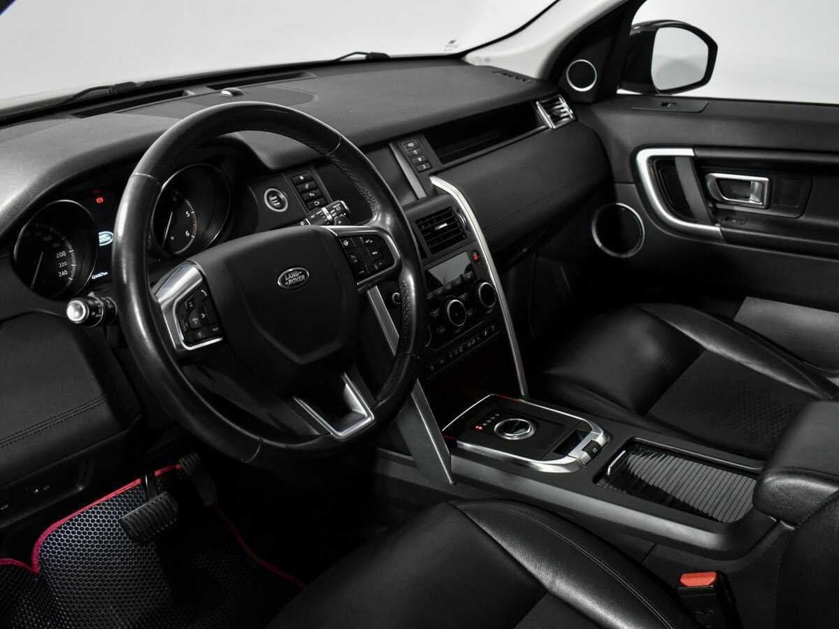 Land Rover Discovery Sport 2019 года с пробегом. Фото: #6