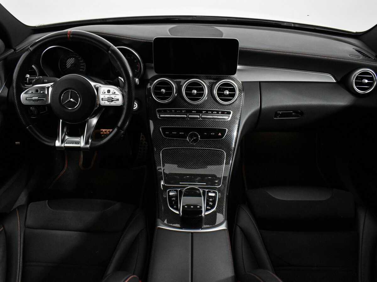Mercedes-Benz C-Класс AMG 2018 года с пробегом. Фото: #14