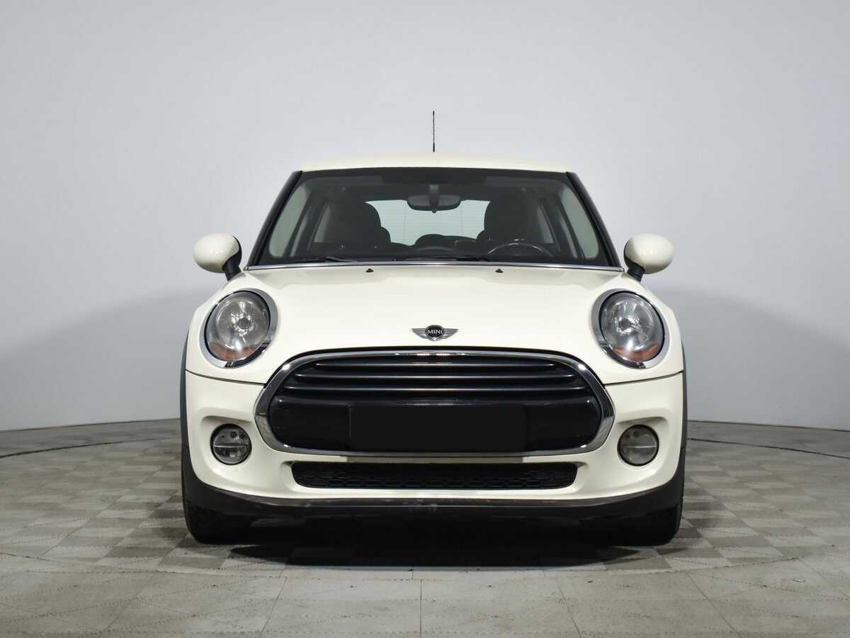 Mini Hatch 2015 года с пробегом. Фото: #1