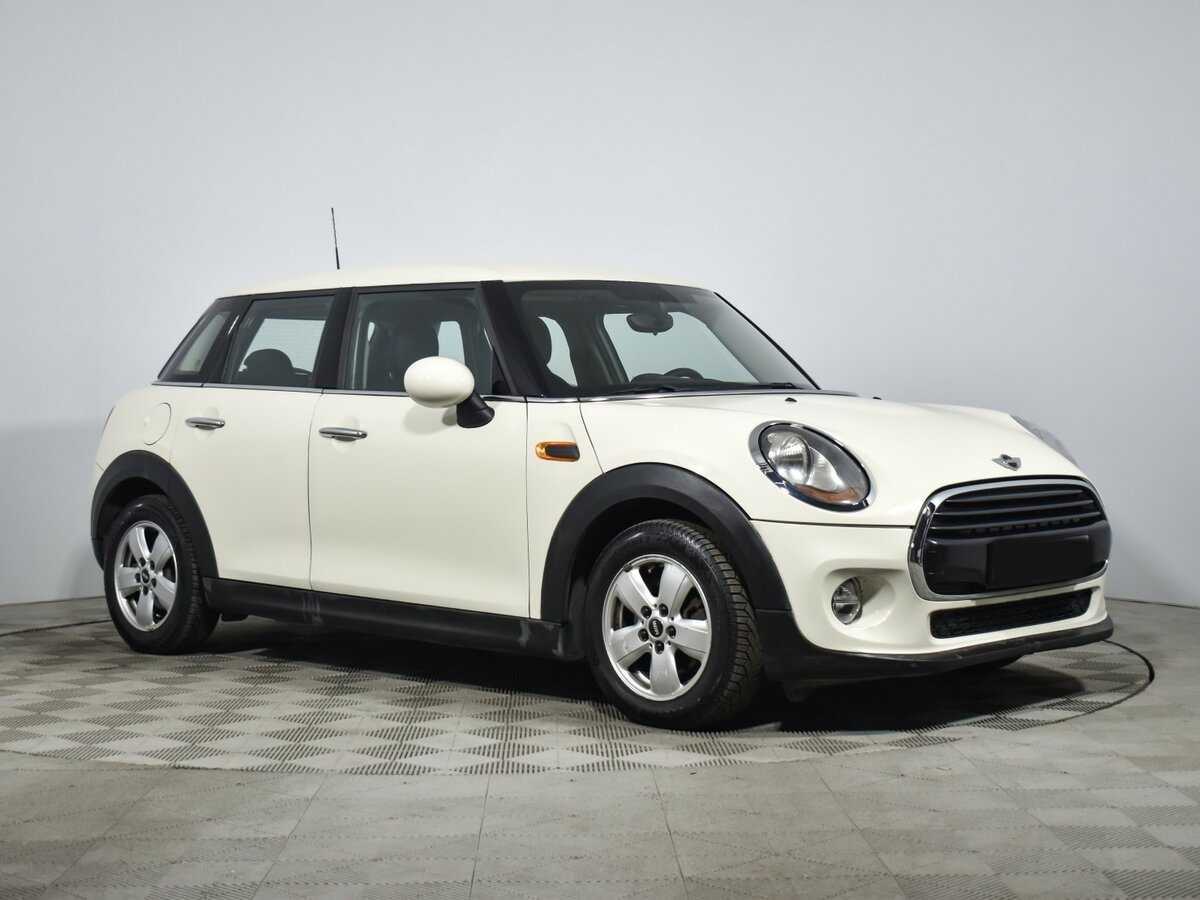 Mini Hatch 2015 года с пробегом. Фото: #2