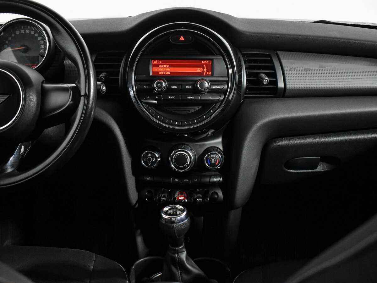 Mini Hatch 2015 года с пробегом. Фото: #14