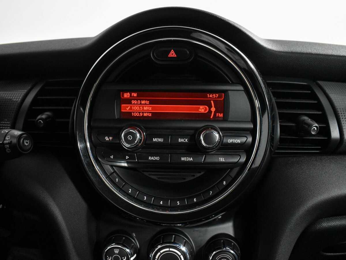 Mini Hatch 2015 года с пробегом. Фото: #16