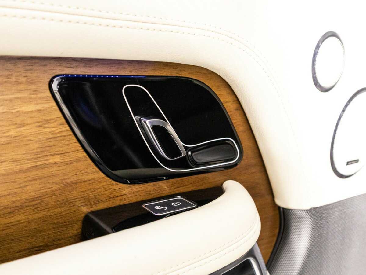 Land Rover Range Rover 2018 года с пробегом. Фото: #23