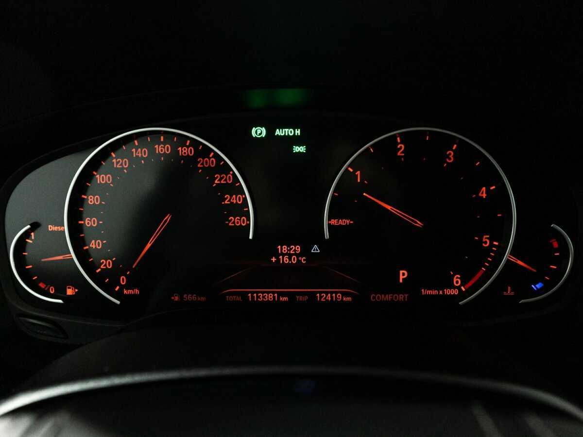 BMW 5 серии 2019 года с пробегом. Фото: #11