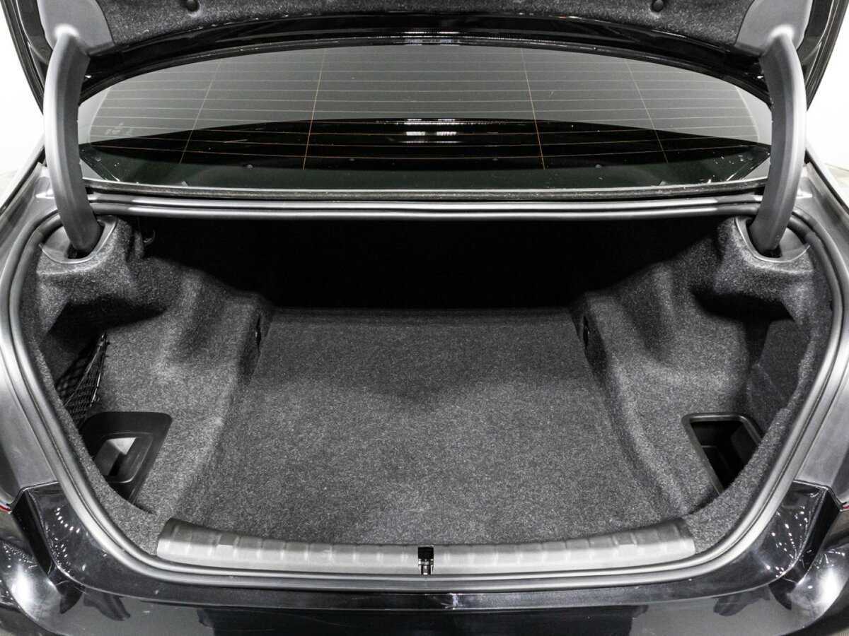 BMW 5 серии 2019 года с пробегом. Фото: #14