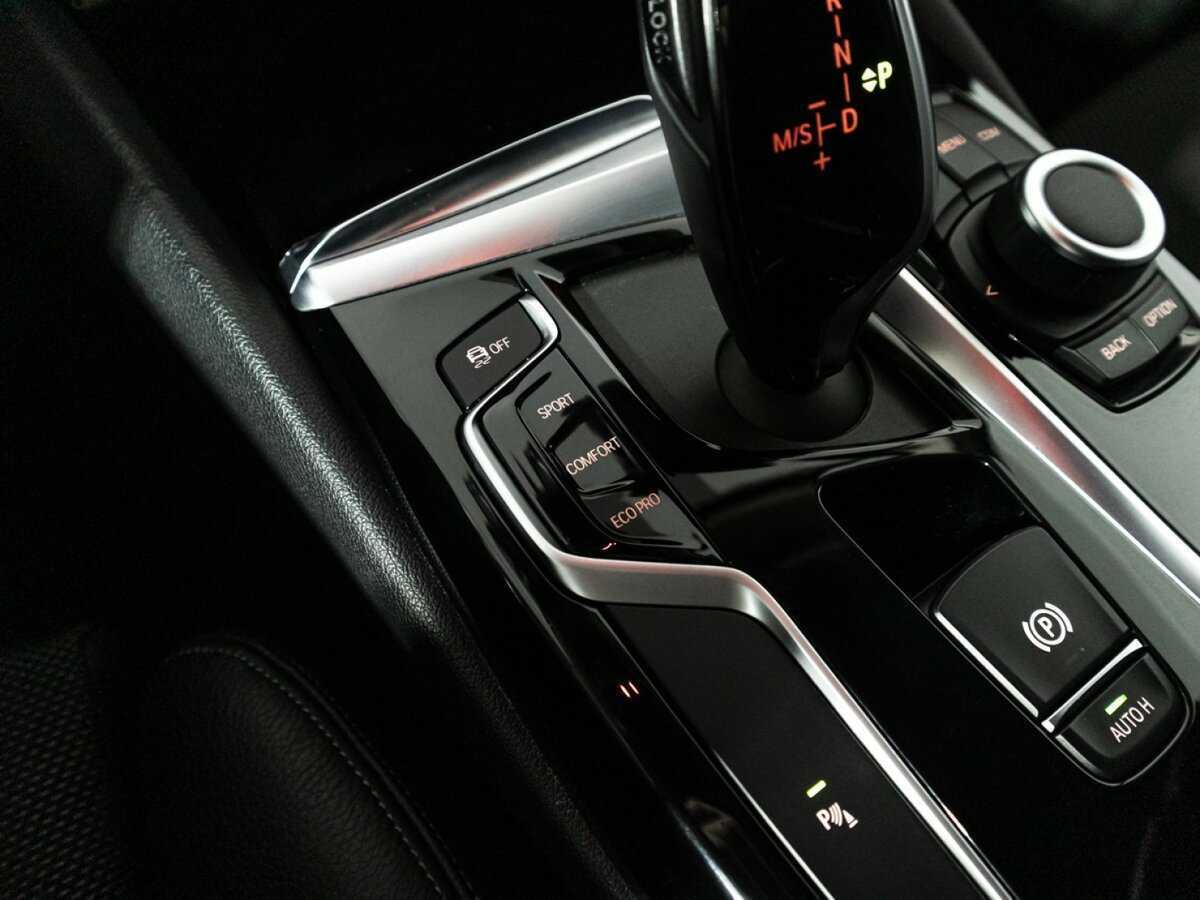 BMW 5 серии 2019 года с пробегом. Фото: #20
